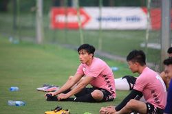 Văn Hậu không dự Đại hội thi đua yêu nước vì chấn thương