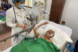 Đột ngột lên cơn đau đầu dữ đội, thanh niên 27 tuổi nguy kịch do đột quỵ