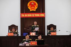 Cựu Thứ trưởng Nguyễn Văn Hiến được giảm 6 tháng tù