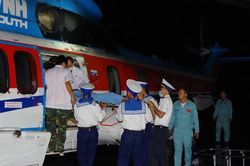 Trực thăng đưa bệnh nhân từ Trường Sa về đất liền cấp cứu