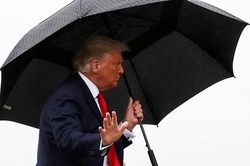 Ông Trump nói gì khi hết hi vọng lật ngược kết quả bầu cử?