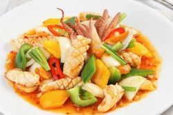 Cách làm món mực xào chua ngọt thơm ngon hấp dẫn