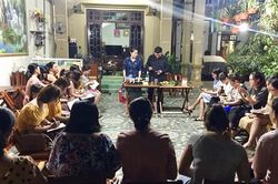 Trao 'cần câu' giúp phụ nữ phát triển kinh tế