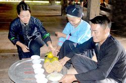 Lễ cúng Hồn lúa của người Dao