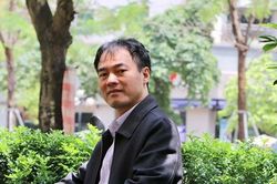 Dí dỏm thơ Trần Hưng