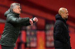 MU hòa Man City: Sự tầm thường của derby Manchester