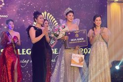 Nữ sinh 15 tuổi đăng quang Hoa khôi thanh lịch 2020
