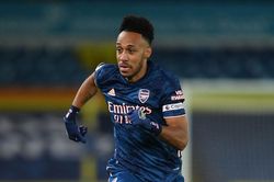 Aubameyang tịt ngòi, Arteta bày cách 'giải hạn'