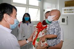 Bệnh viện Trung ương Huế ghép tủy thành công cứu bé 30 tháng tuổi mắc ung thư