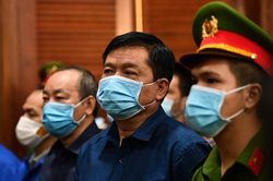 Ông Đinh La Thăng hầu tòa ở TP.HCM
