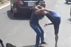 Sau va quệt, người với người vẫn phải... là bạn!
