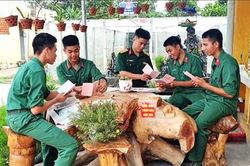 Giáo dục truyền thống bằng thơ