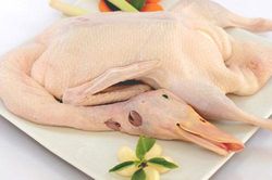 Tuyệt chiêu làm lông vịt nhanh, sạch, hết mùi hôi