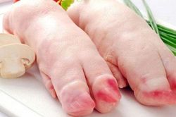 Dinh dưỡng trong móng giò và những người tuyệt đối không nên ăn