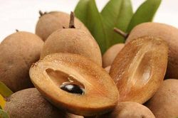 Phân biệt hồng xiêm ngon với hồng xiêm ngâm hóa chất