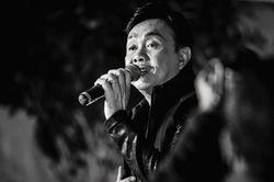 Cố nghệ sĩ Chí Tài đã về Mỹ, thế nhưng vợ vẫn chưa được nhìn mặt lần cuối