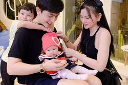Ca sĩ Thu Thủy khoe ảnh gia đình, ai cũng khen nức nở
