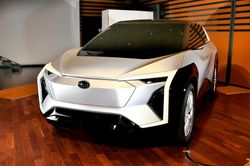Subaru sắp ra mắt SUV chạy điện