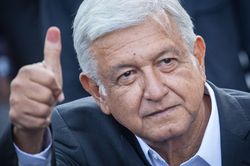 Tổng thống Mexico gửi 'lời chào trìu mến' tới ông Biden