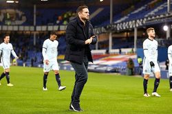 Trực tiếp Wolves vs Chelsea: Bài học từ cú ngã ở Goodison Park