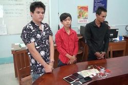 Bắt giữ 3 đối tượng 'chơi' ma túy lúc mờ sáng