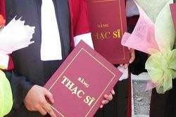 Xu hướng 'phổ cập cao học', đi học chỉ để xóa bằng tại chức, chuẩn hóa chức danh