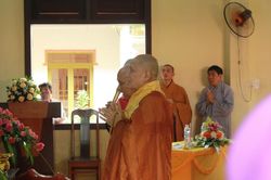 Chùa Kim Quang giỗ Tổ khai sơn, tặng quà từ thiện