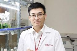 Nhà khoa học ĐH Duy Tân nhận giải 'Quả cầu vàng 2020'