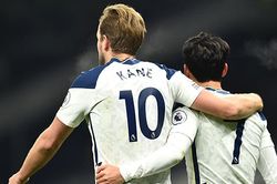 Liverpool: Chặn đứng cặp Son vs Kane thế nào đây, Klopp?