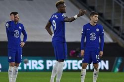 Chelsea 3 trận liền không thắng: Chuyện gì đang xảy ra?