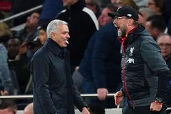 Trước đại chiến Liverpool vs Tottenham, Mourinho to mồm cà khịa Klopp