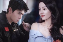 Địch Lệ Nhiệt Ba - Dương Dương nhìn nhau một cách ngọt ngào
