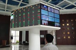 Tăng giao dịch lô chẵn lên 100: Phù hợp với thông lệ quốc tế và thực tiễn phát triển của thị trường