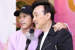 Vì sao Hoài Linh quỳ lạy khán giả trong đám tang Chí Tài?