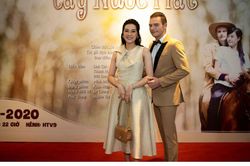 Kyo York tiết lộ 'cảm nắng' bạn diễn Linh Chi khi quay phim truyền hình 'Cây nước mắt'