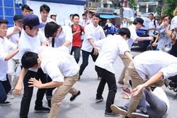 Giải pháp 'kiềng ba chân'