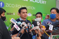Kiatisuk tham vọng giúp HAGL dự cúp châu Á
