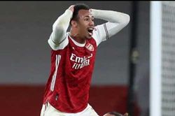 Arsenal là 'vua thẻ đỏ' dưới thời Arteta