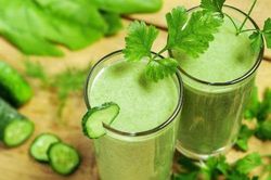 Tuyệt chiêu làm tan mỡ bụng nhờ dưa chuột