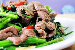 Cách làm món rau muống xào thịt bò nhiều dưỡng chất