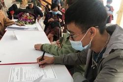 3 tình nguyện viên được tiêm thử nghiệm vắc xin Covid-19