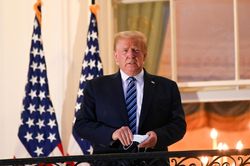 Tổng thống Trump muốn mỗi người Mỹ được phát thêm 2.000 USD