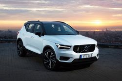 Top 10 xe SUV an toàn nhất: Volvo XC40 đầu bảng