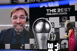 Klopp lần thứ 2 liên tiếp ẵm giải HLV xuất sắc nhất năm