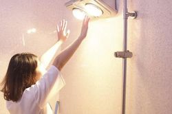 5 đèn sưởi nhà tắm đáng mua nhất để có một mùa đông không lạnh