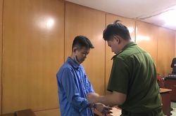 Ăn nhậu về mâu thuẫn, dùng dao đâm chết anh trai