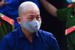 Út 'Trọc': 'Tôi bị nói ngu vì mua quyền thu phí giá quá cao'