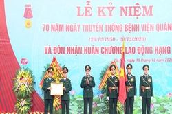 Bệnh viện Quân y 103 đón nhận Huân chương Lao động hạng Nhất