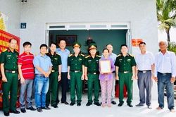 Bộ CHQS tỉnh Bà Rịa - Vũng Tàu bàn giao nhà tình nghĩa quân - dân