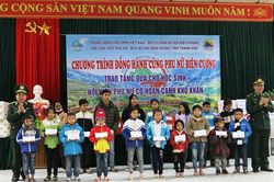 Ấm áp ngày hội 'Đồng hành cùng phụ nữ biên cương' tại Bát Mọt